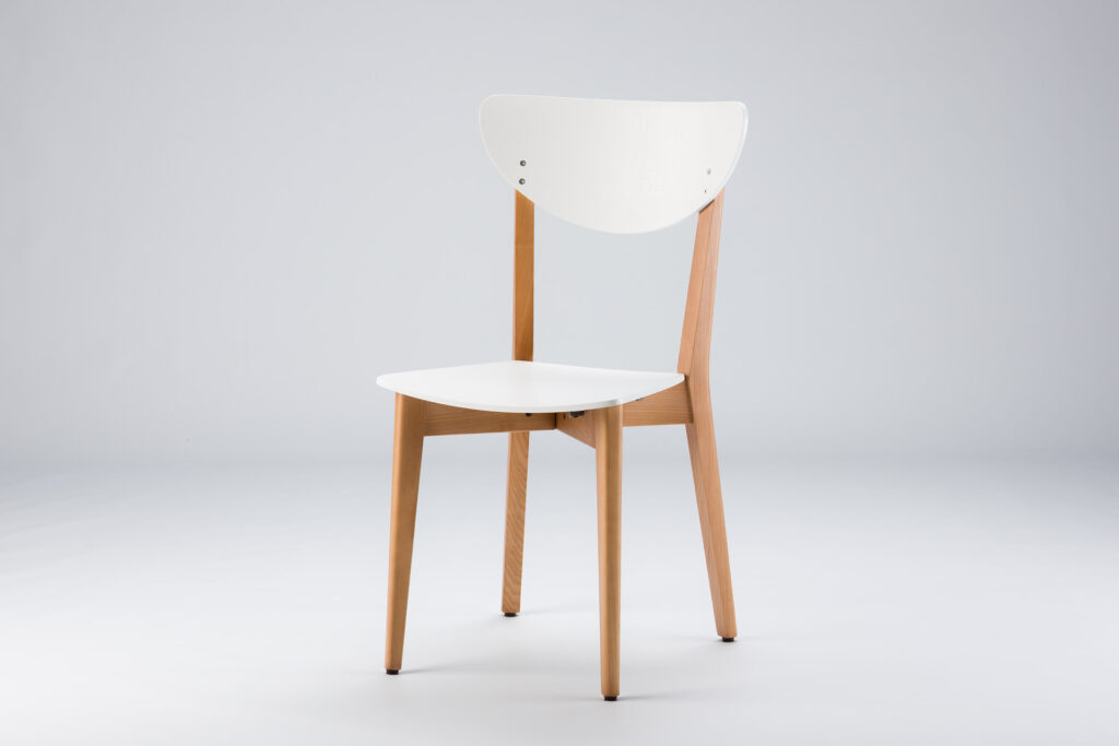 Кухонний стілець “S” білого кольору з твердим сидінням та спинкою • OLEKSENKO Столи та Стільці •